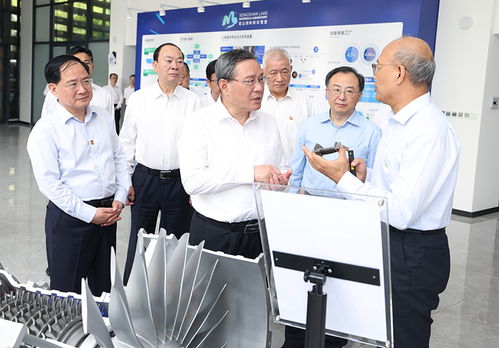 堅持改革開放銳意創(chuàng)新 塑造高質(zhì)量發(fā)展新優(yōu)勢——李強(qiáng)在廣東調(diào)研新材料技術(shù)研發(fā)